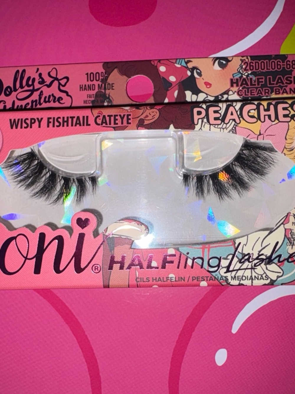 Doll's Adventure Peaches Wispy Fishtail Cat Eye Half Lashes - Black